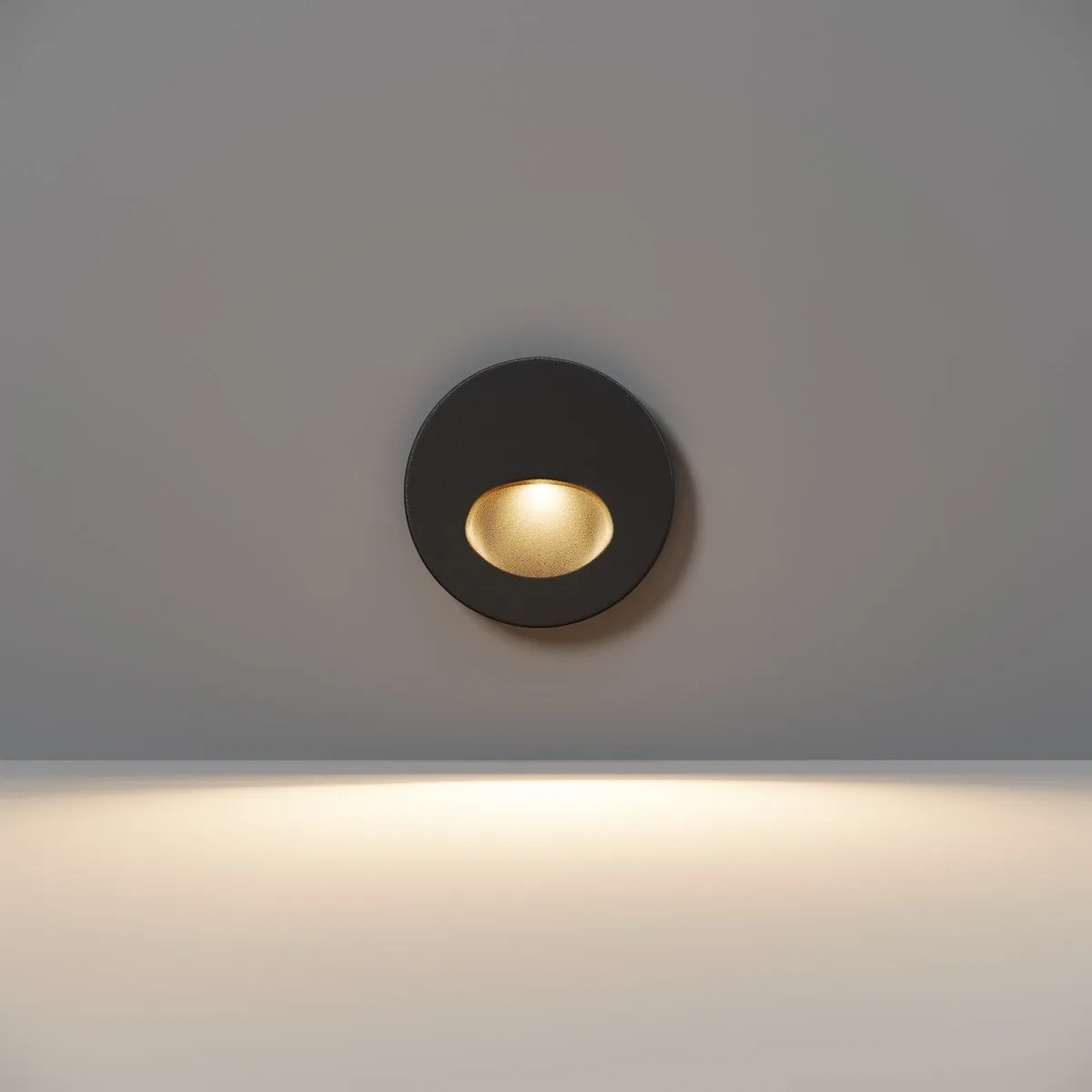 O015SL-L3B3K Светильник Outdoor 3000K 30.0° IP 54 Алюминий LED Черный
