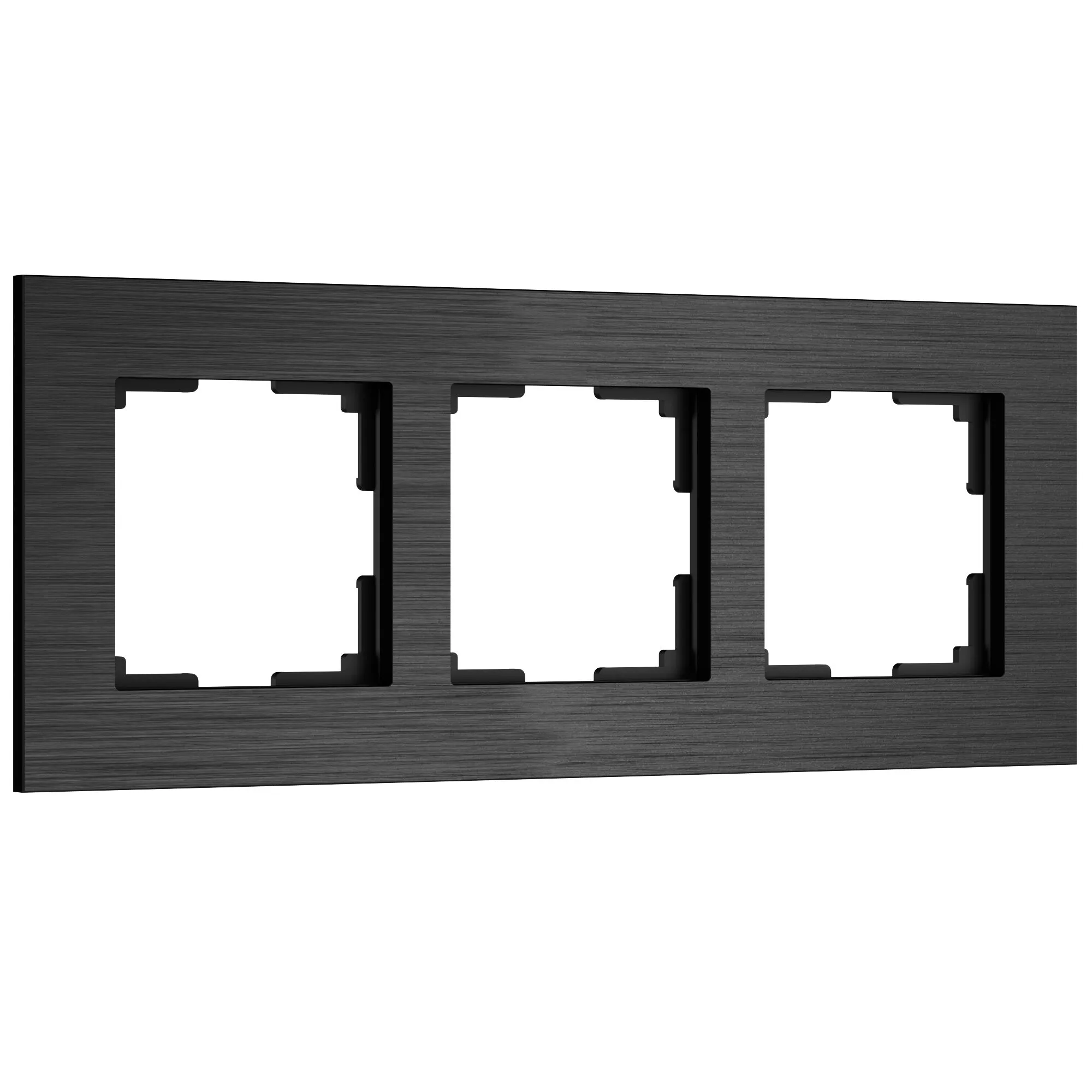 W0033508 Рамка из металла на 3 поста АluMax черный алюминий