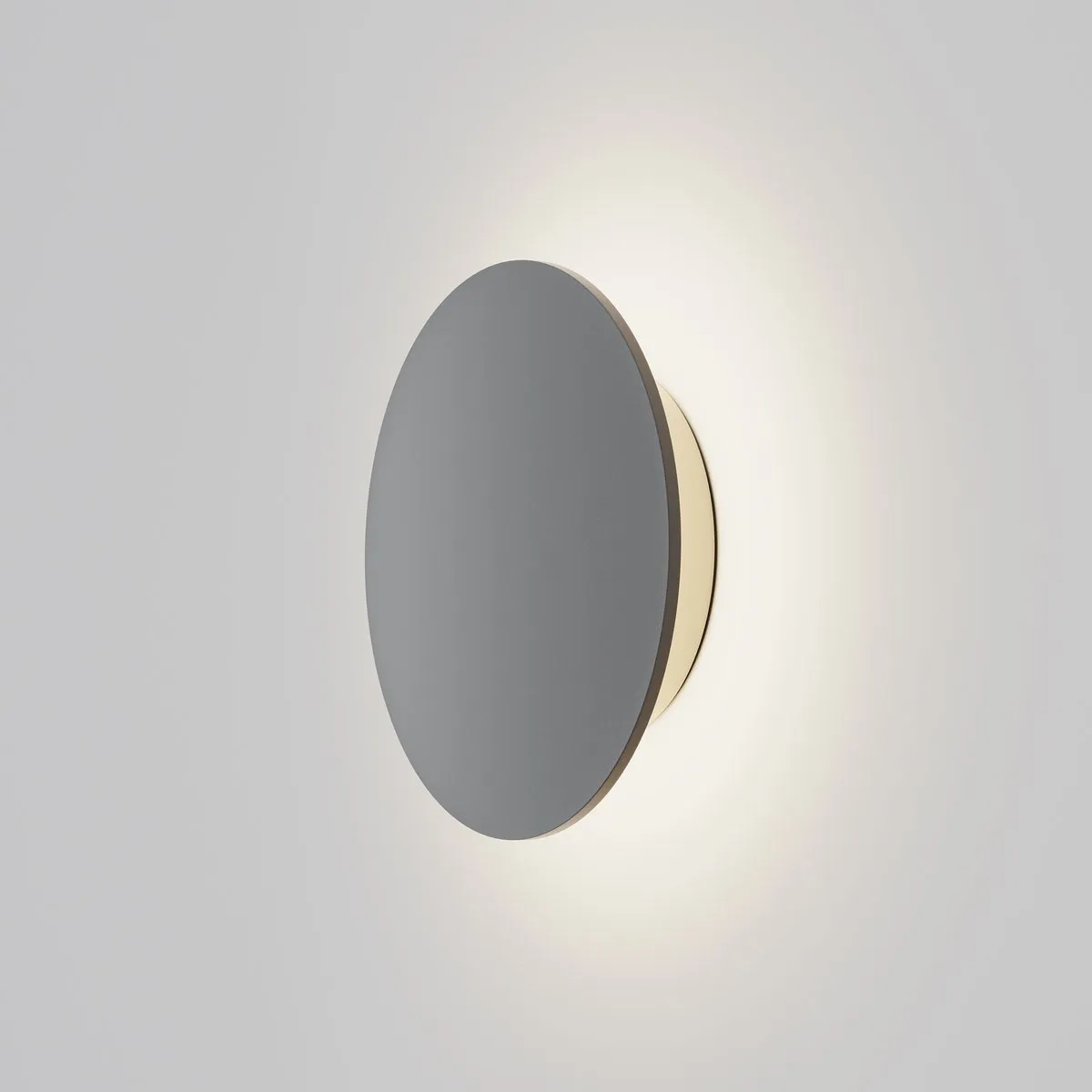 O420WL-L12GF Светильник Outdoor 3000K 87.0° IP 65 Металл LED Графит 12Вт